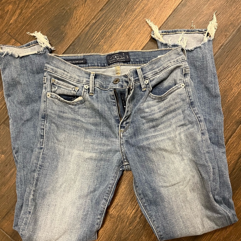 ✨Lucky Brand Brooke Legging Jean, size 4/27 light wash jeans✨